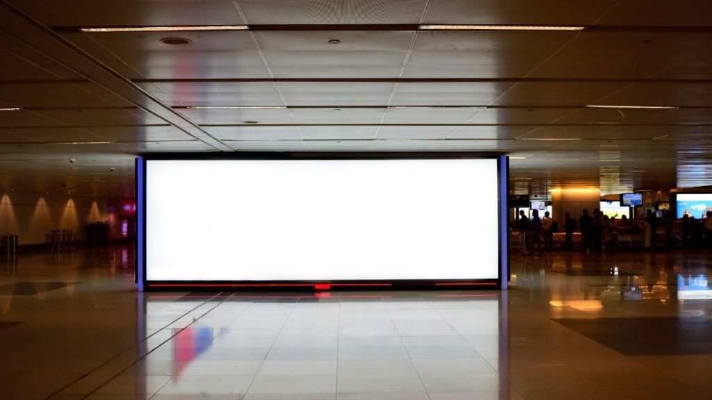 Tak Kenal Maka Tak Sayang, Kenali Ciri Ciri Billboard Ini!